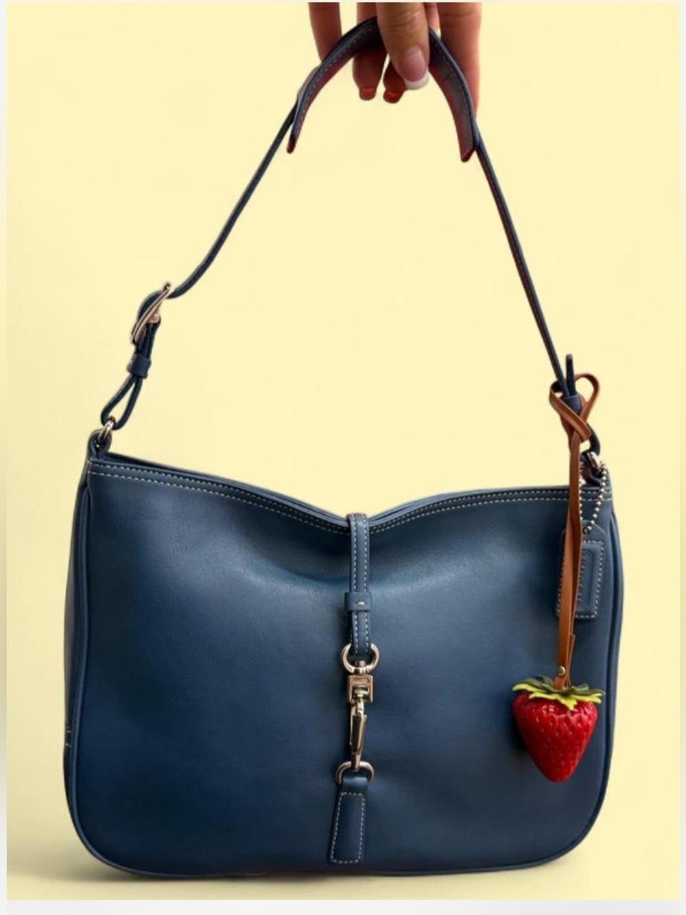 Vintage Coach Hamptons Navy Blue Leather Shoulder Hobo
